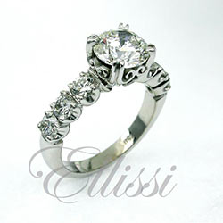 “Amor” Round Brilliant cut diamond ring