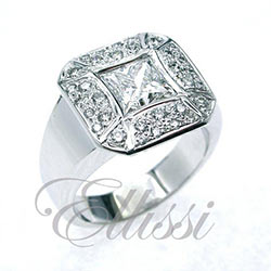 "Lilium" Ornate princess cut design engagement ring