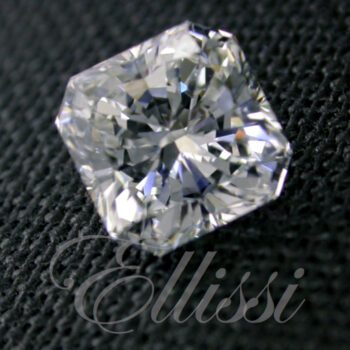 Radiant Cut ( Square )