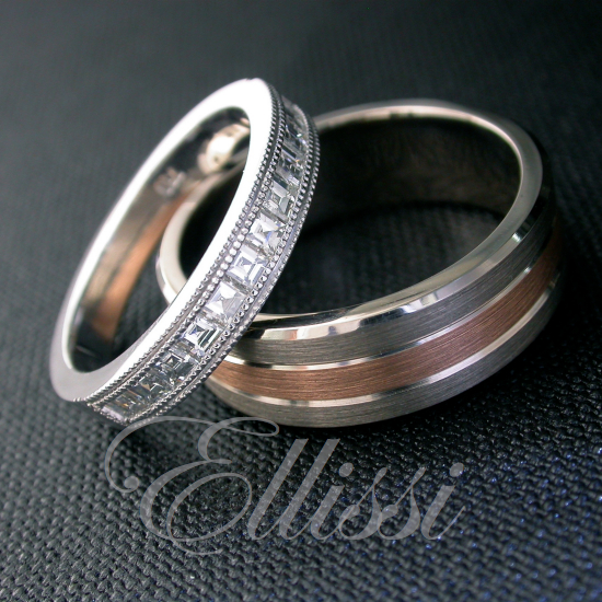 “Unity” Rose gold, Carré diamond wedding bands.