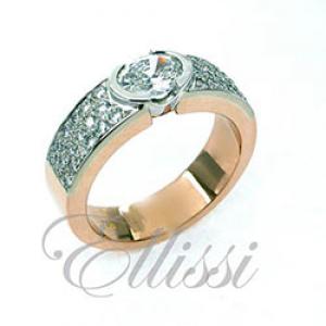 "Ashlee" Oval Brilliant cut diamond, rose gold ring.