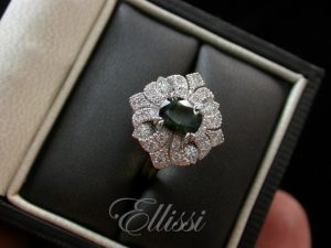 Ready to propose with this sapphire engagement ring in an Ellissi box.