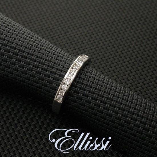 11 x 0.02ct. Channel Set Diamonds